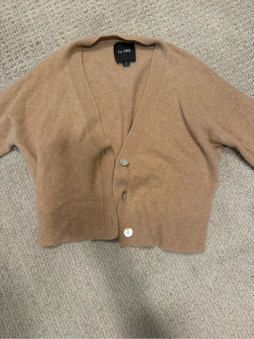 Le Ore Women's Tan V-Neck Button Cardigan